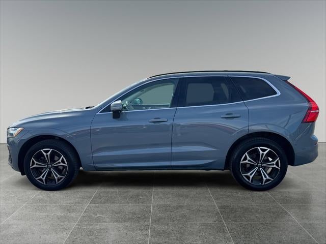 2022 Volvo XC60 Momentum