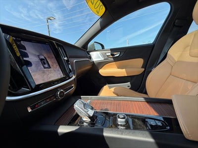 2026 Volvo V60 Cross Country Ultra
