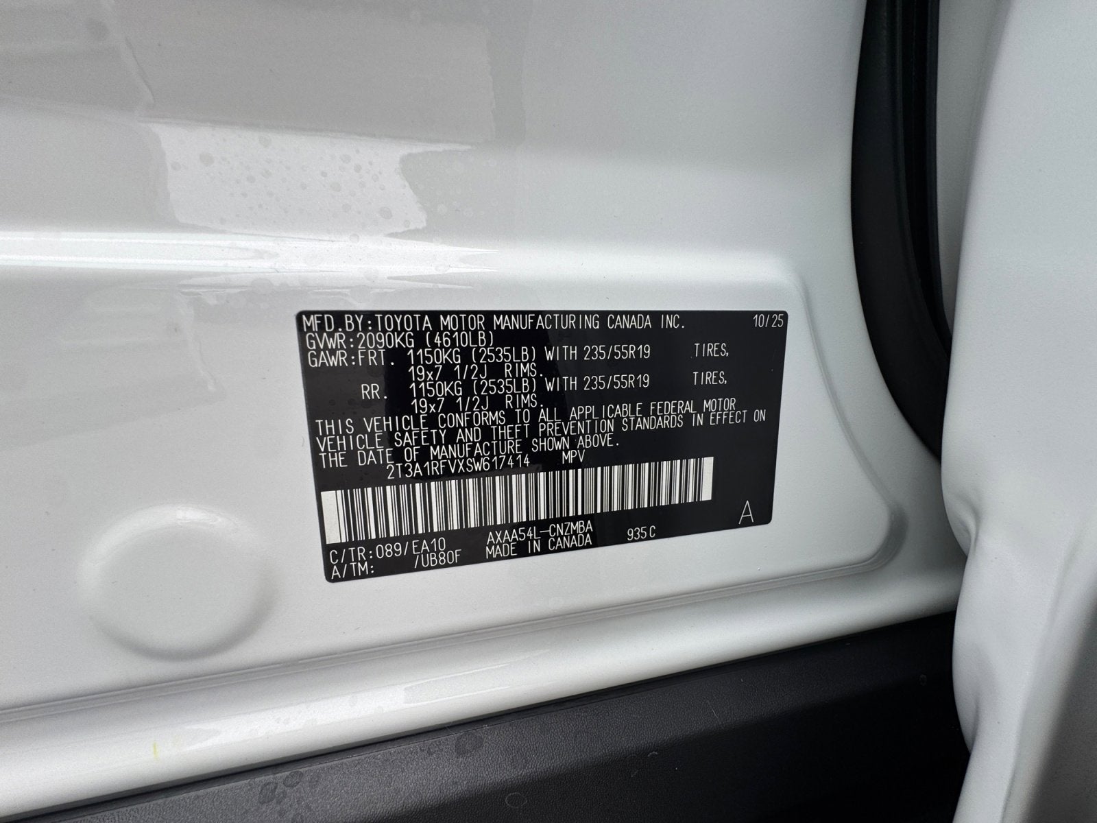 2025 Toyota RAV4 XLE Premium