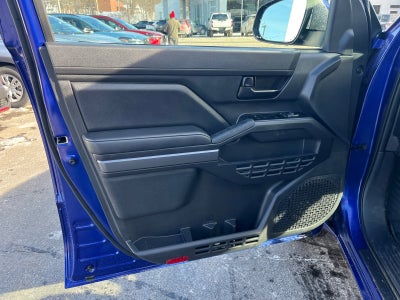 2025 Toyota TACOMA SR5 SR5