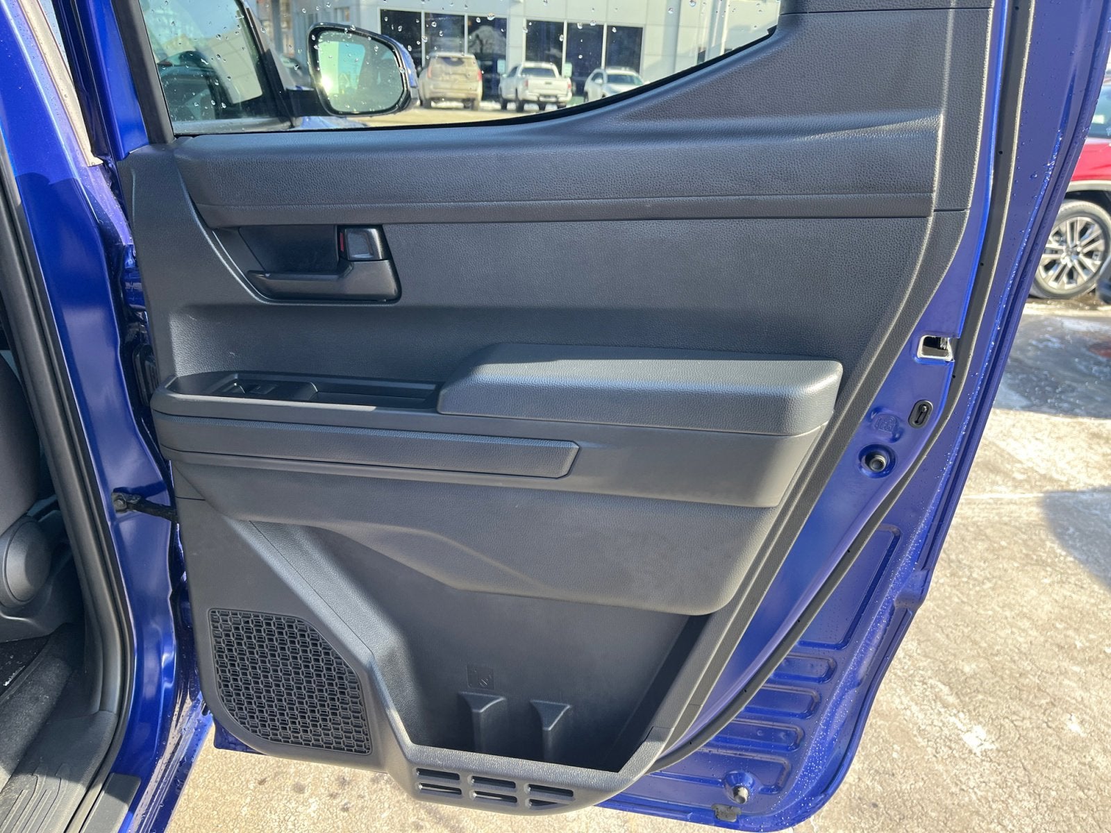 2025 Toyota TACOMA SR5 SR5