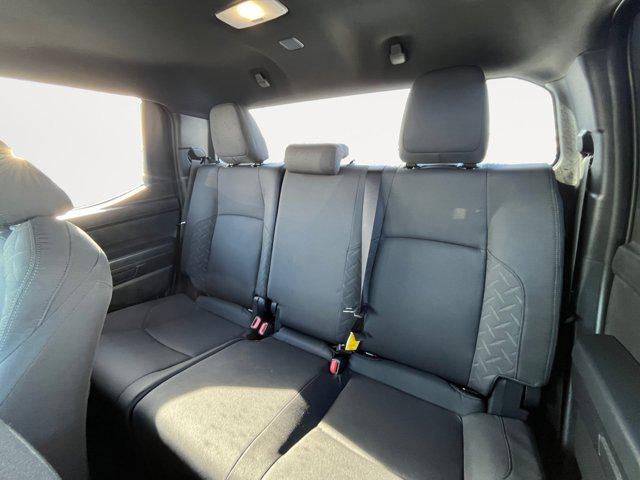 2025 Toyota TACOMA SR5 SR5