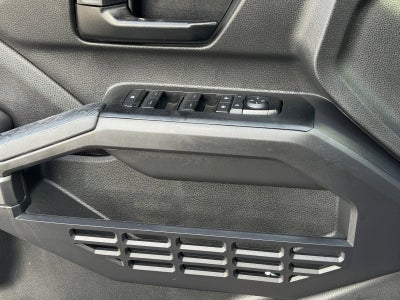 2025 Toyota TACOMA SR5 SR5