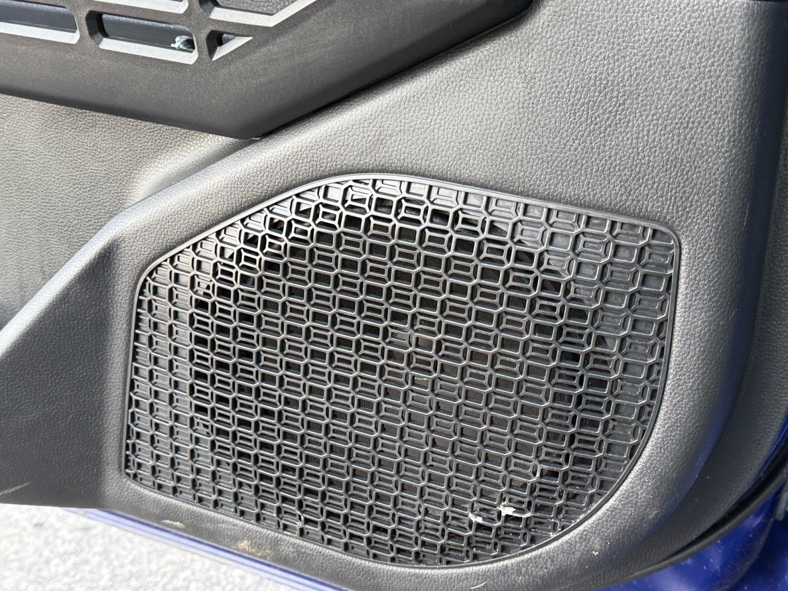 2025 Toyota TACOMA SR5 SR5