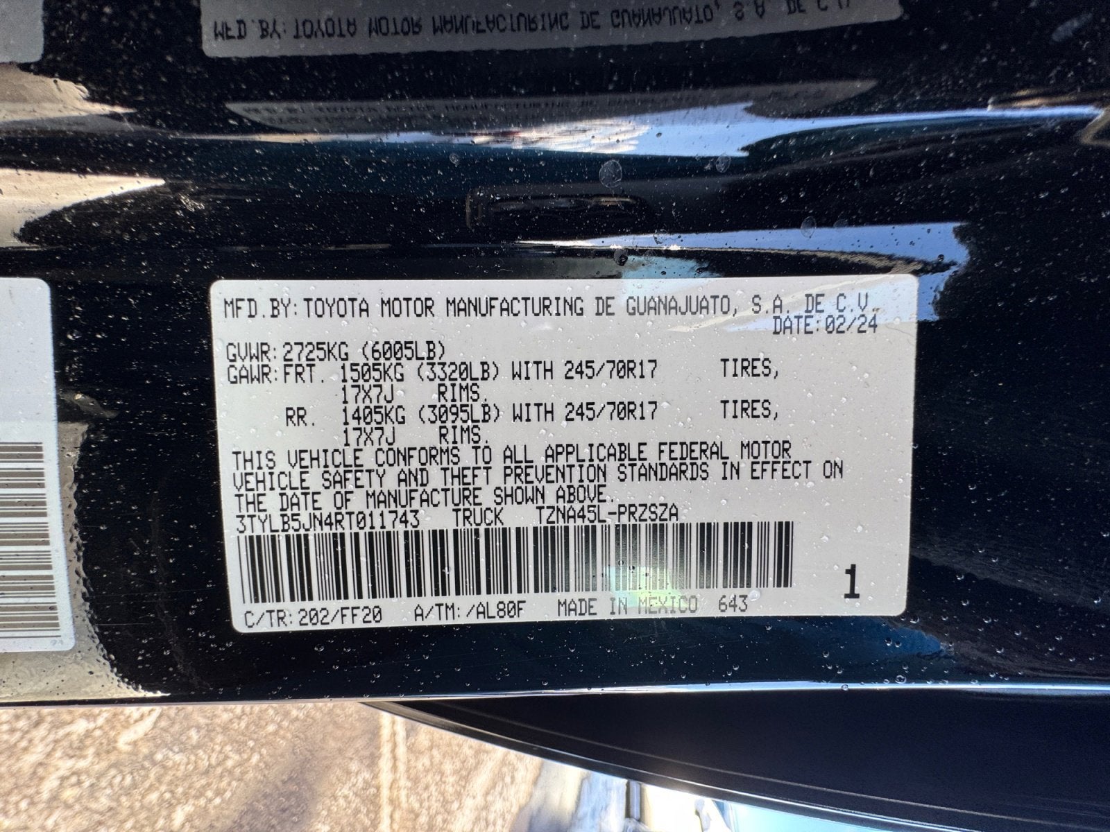 2024 Toyota TACOMA SR5 SR5