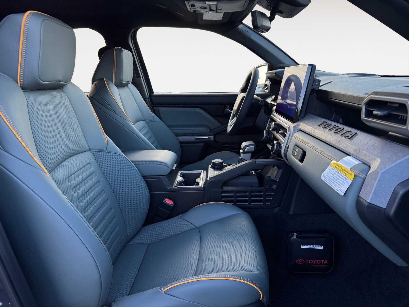 2025 Toyota Tacoma i-FORCE MAX Trailhunter