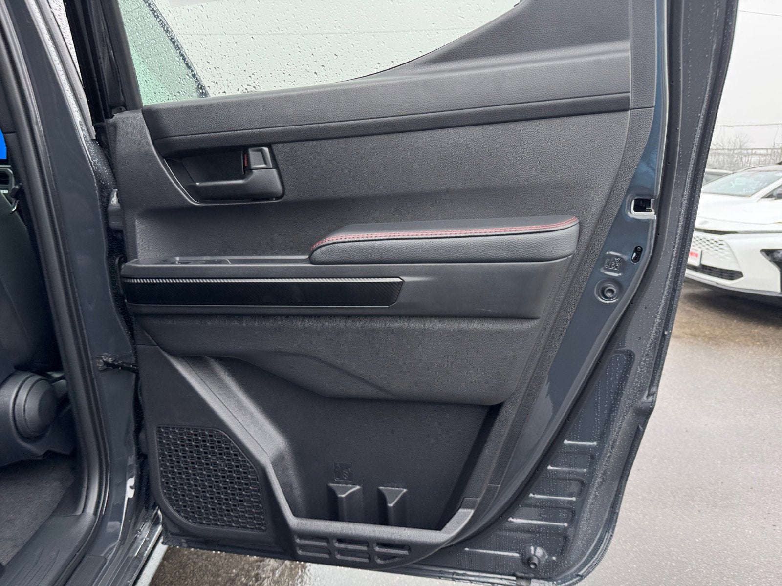 2026 Toyota Tacoma i-FORCE MAX TRD Pro