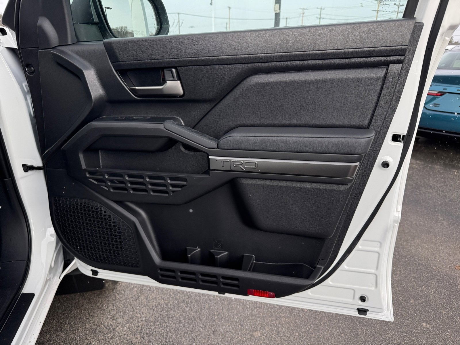 2025 Toyota Tacoma i-FORCE MAX TRD Off-Road i-FORCE MAX