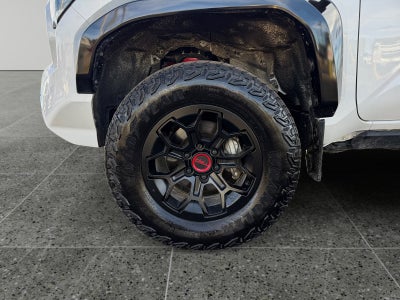 2024 Toyota Tacoma i-FORCE MAX TRD Pro Hybrid