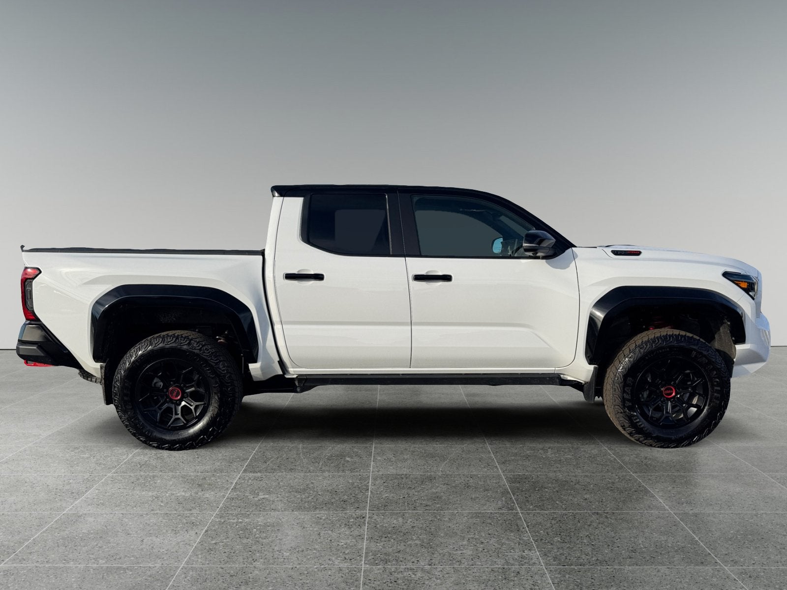 2024 Toyota Tacoma i-FORCE MAX TRD Pro Hybrid