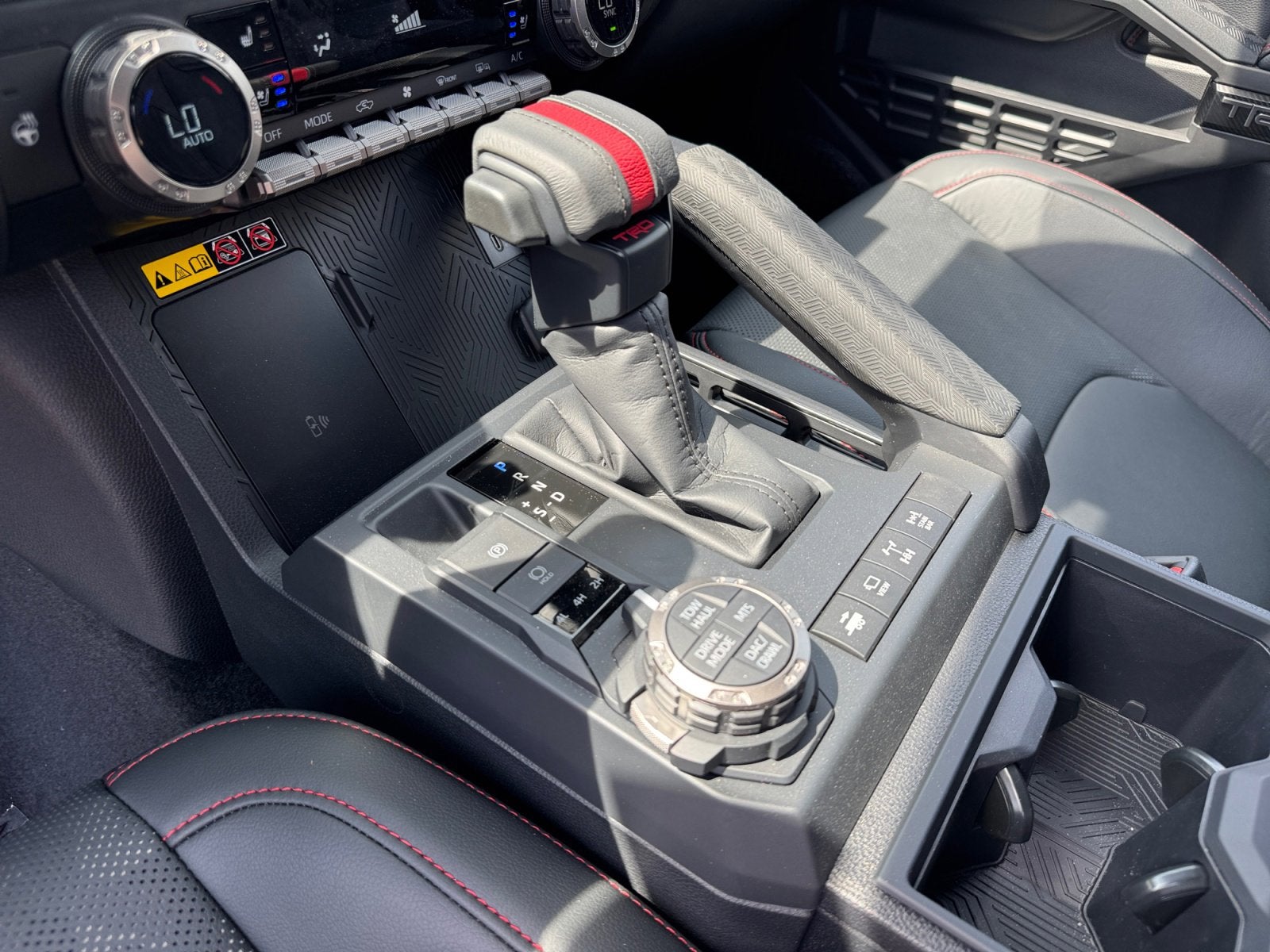 2026 Toyota Tacoma i-FORCE MAX TRD Pro