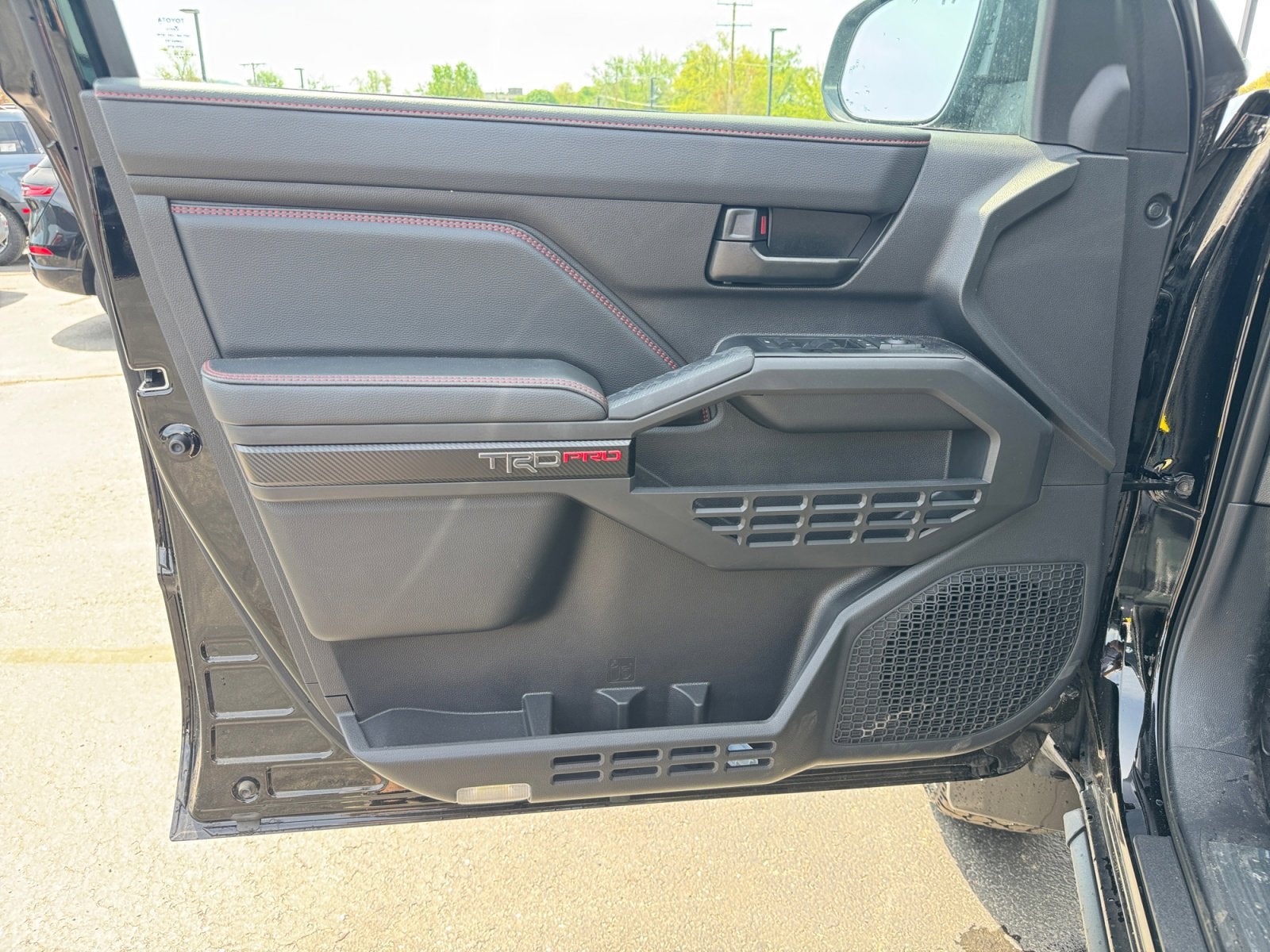 2026 Toyota Tacoma i-FORCE MAX TRD Pro