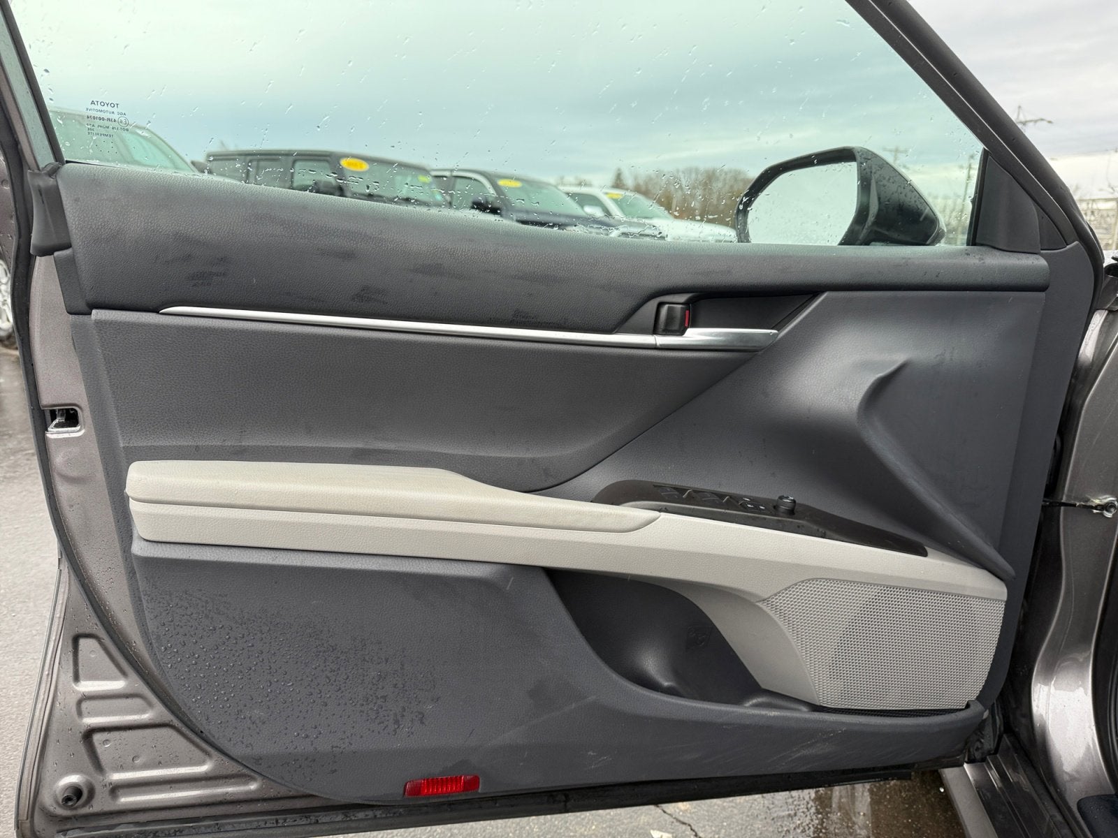 2023 Toyota CAMRY LE