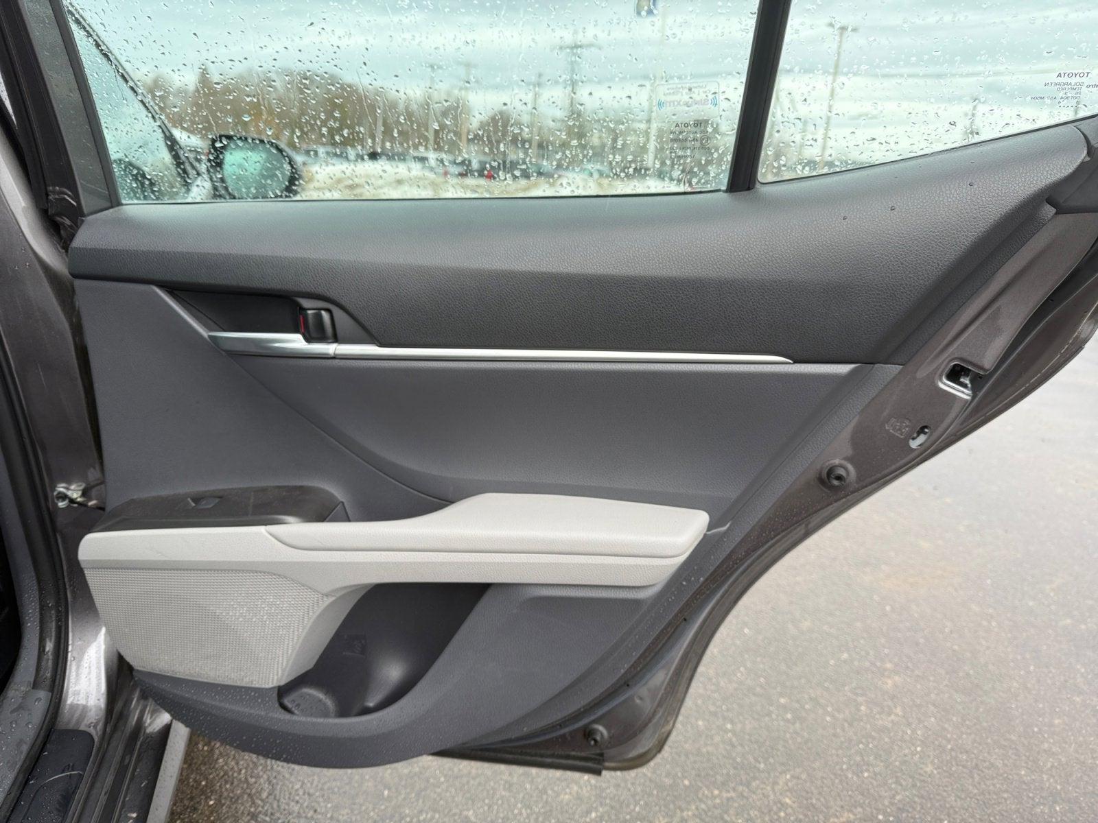 2023 Toyota CAMRY LE