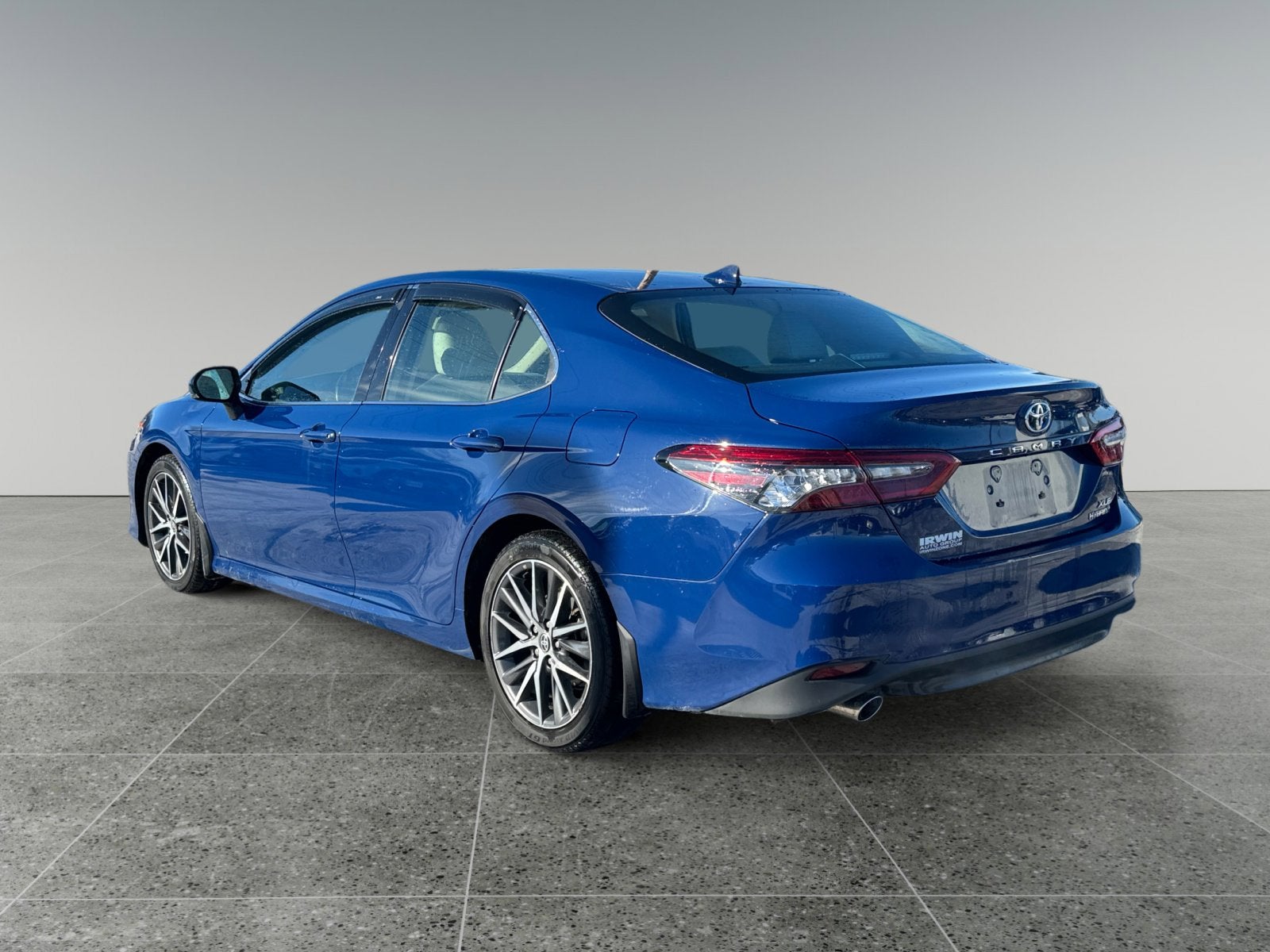 2023 Toyota CAMRY Hybrid XLE