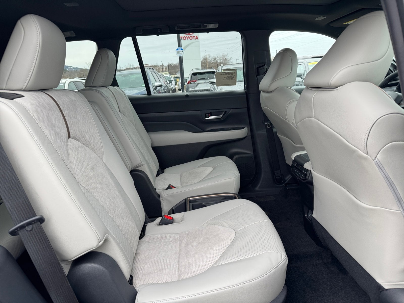 2026 Toyota Grand Highlander Hybrid Hybrid MAX Platinum