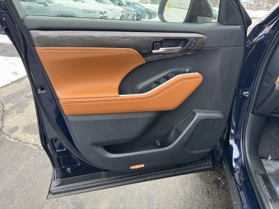 2026 Toyota Highlander Hybrid Hybrid Platinum