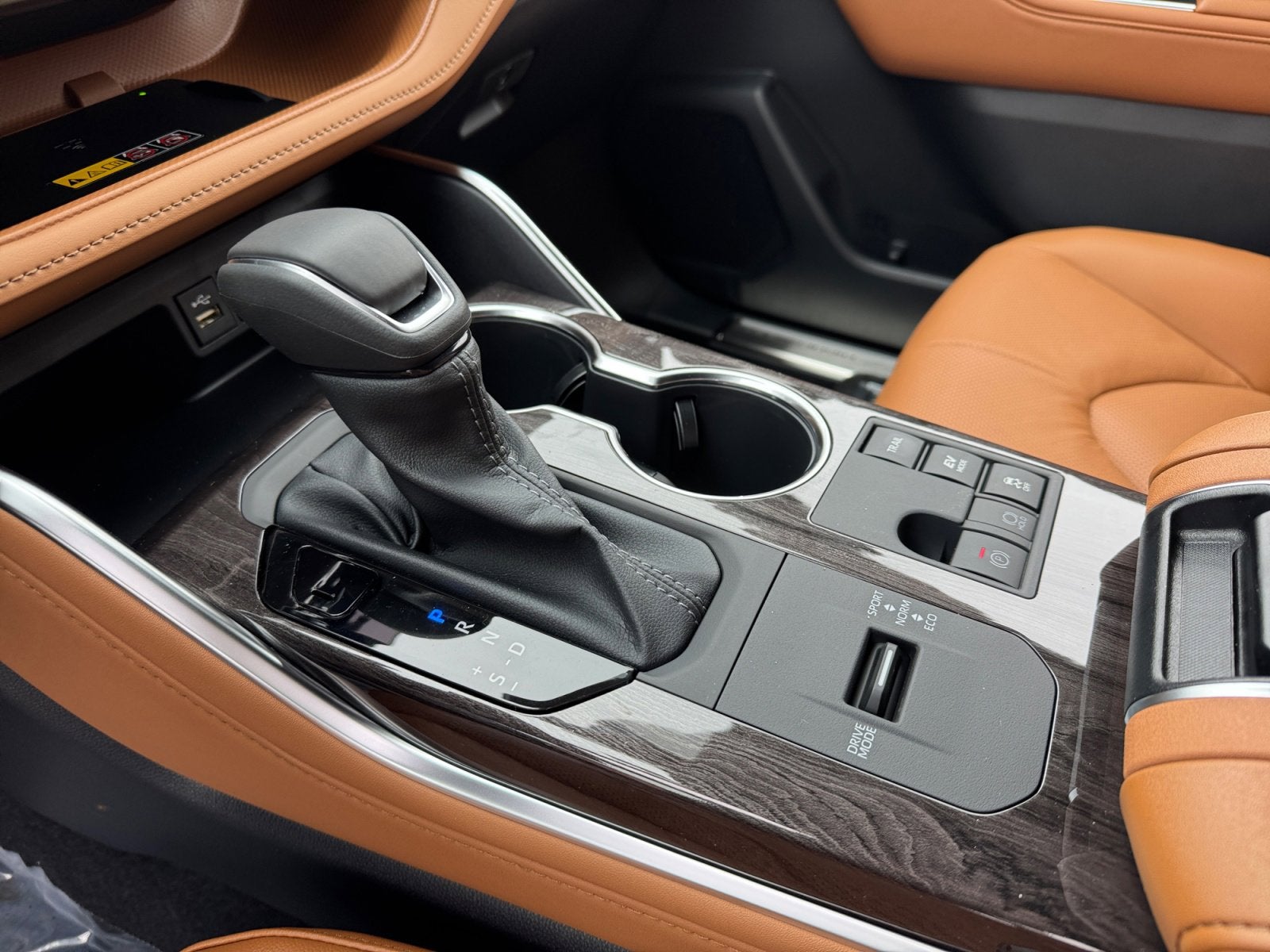 2026 Toyota Highlander Hybrid Hybrid Platinum