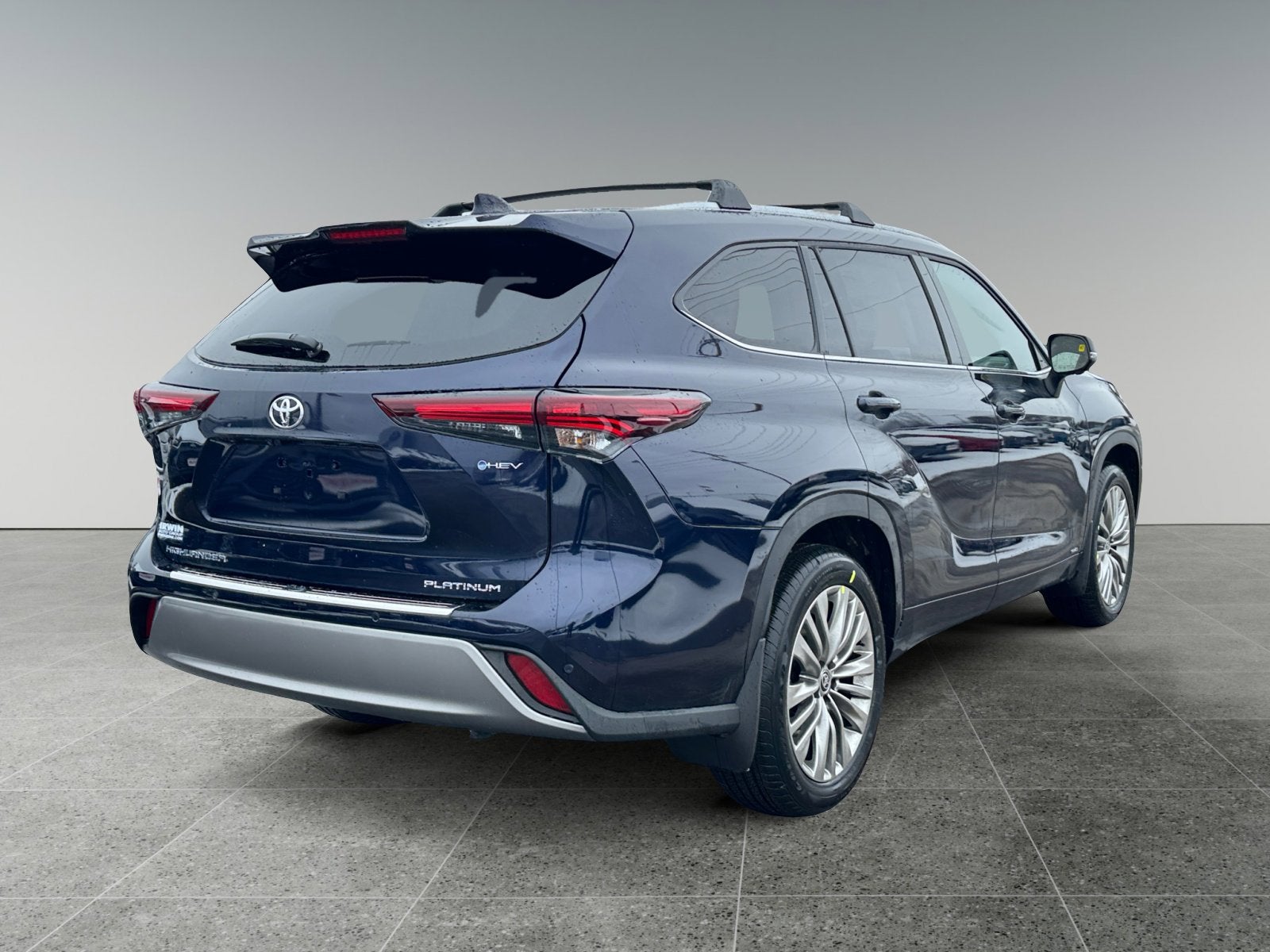 2026 Toyota Highlander Hybrid Hybrid Platinum