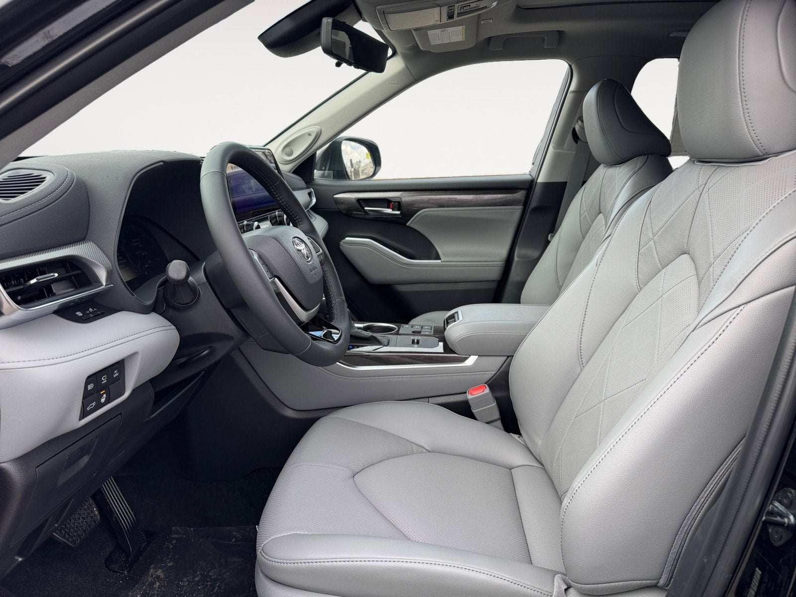 2026 Toyota Highlander Hybrid Hybrid Platinum