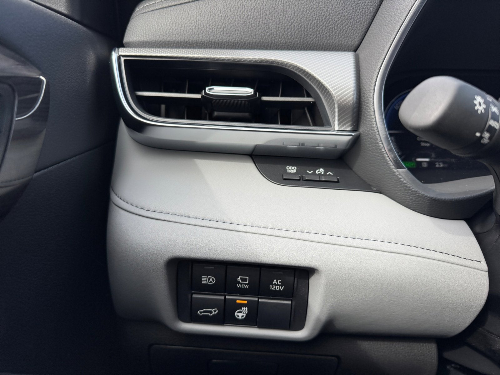 2026 Toyota Highlander Hybrid Hybrid Platinum