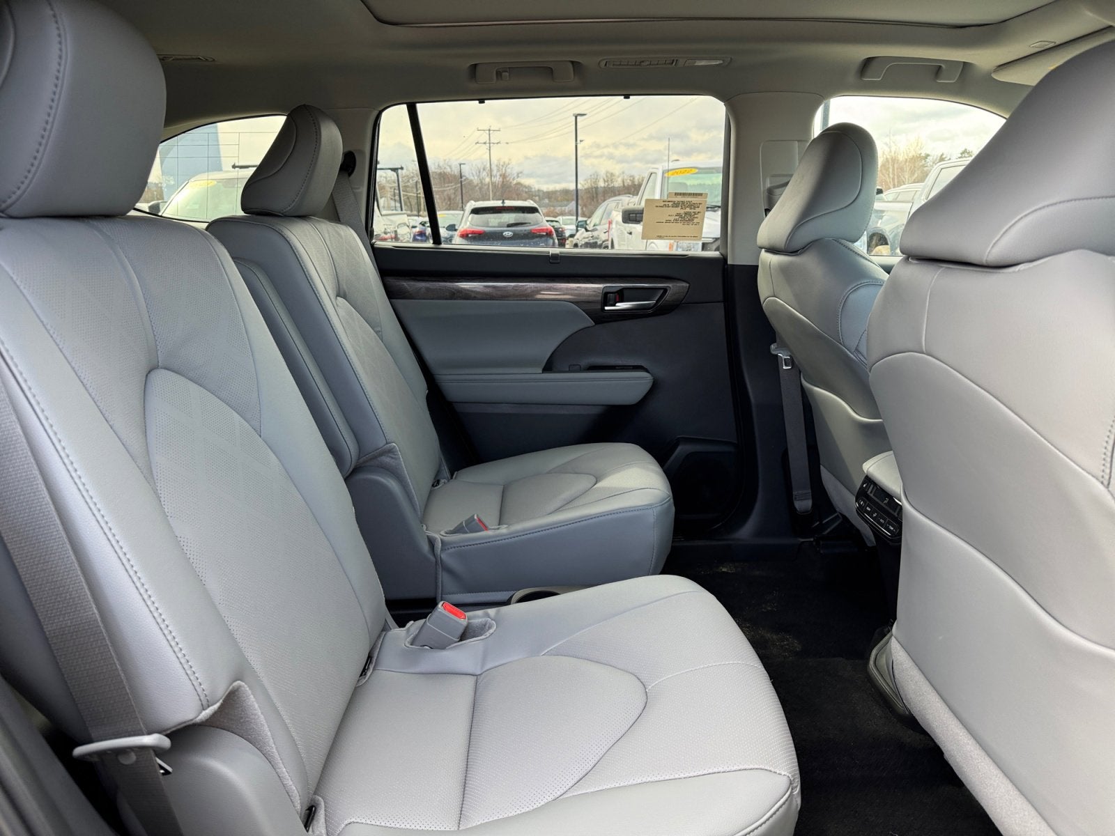 2026 Toyota Highlander Hybrid Hybrid Platinum