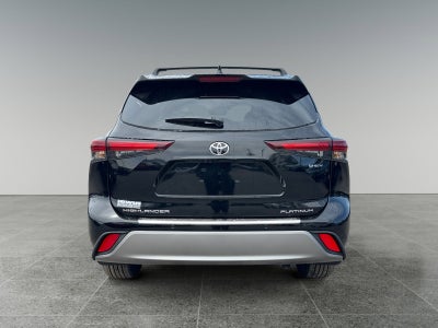 2026 Toyota Highlander Hybrid Hybrid Platinum