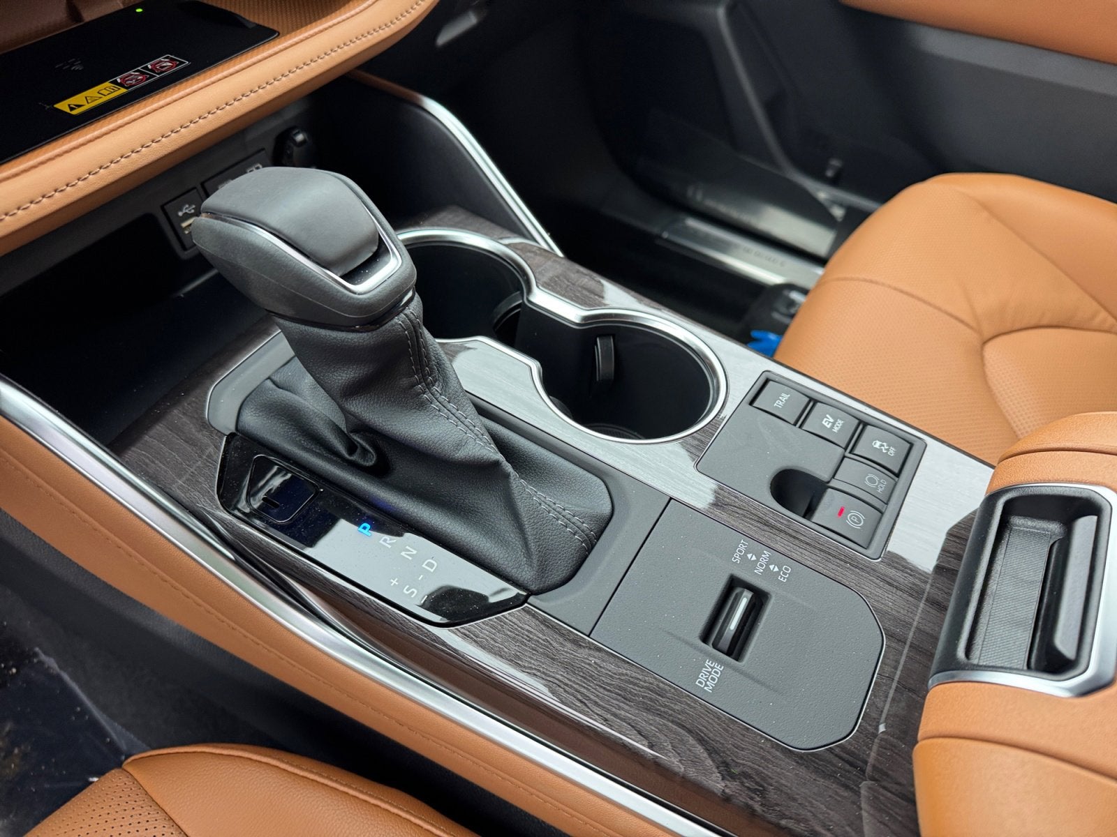 2026 Toyota Highlander Hybrid Hybrid Platinum