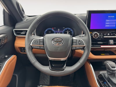 2026 Toyota Highlander Hybrid Hybrid Platinum