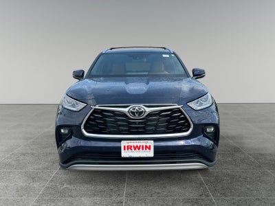 2026 Toyota Highlander Hybrid Platinum