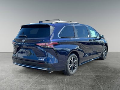 2026 Toyota Sienna Platinum