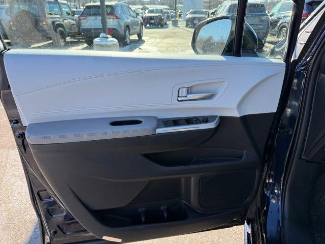 2025 Toyota SIENNA XLE XLE