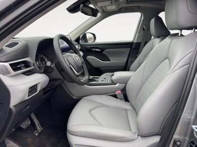 2026 Toyota Highlander XLE