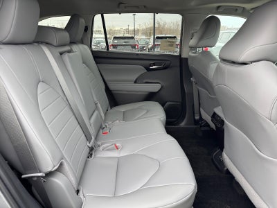 2026 Toyota Highlander XLE