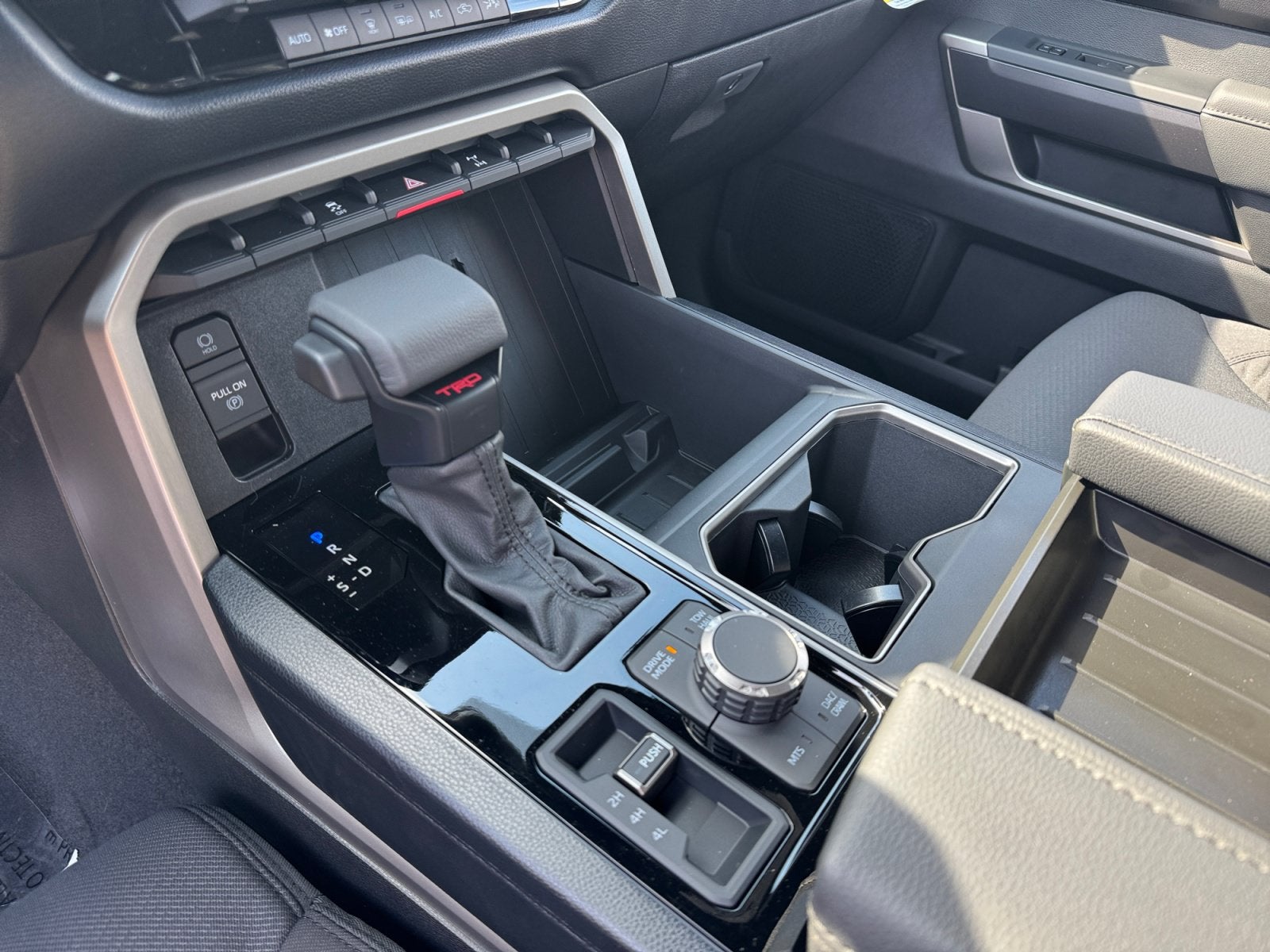 2026 Toyota Tundra SR5 CrewMax 5.5' Bed