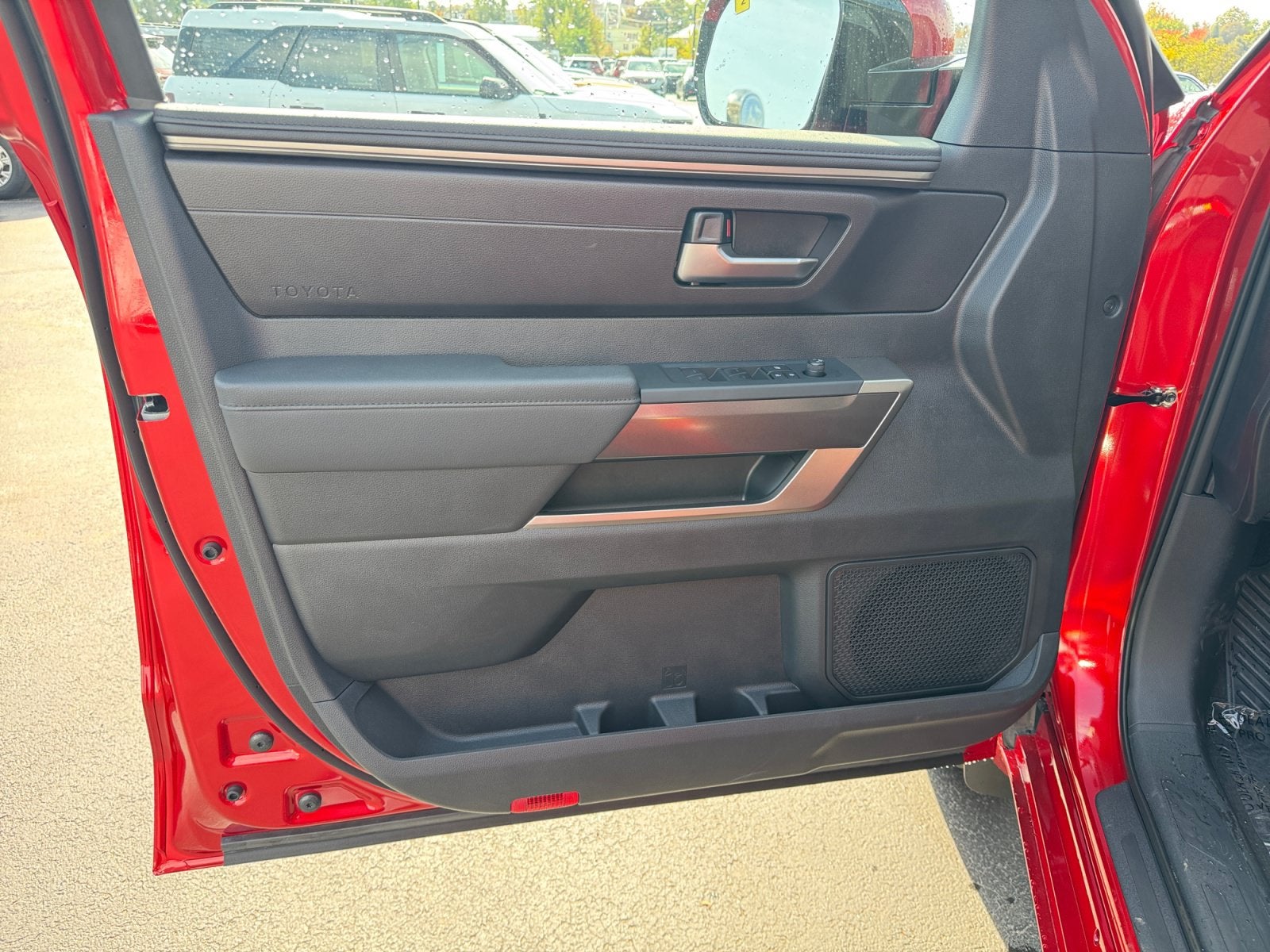 2026 Toyota Tundra SR5 CrewMax 5.5' Bed