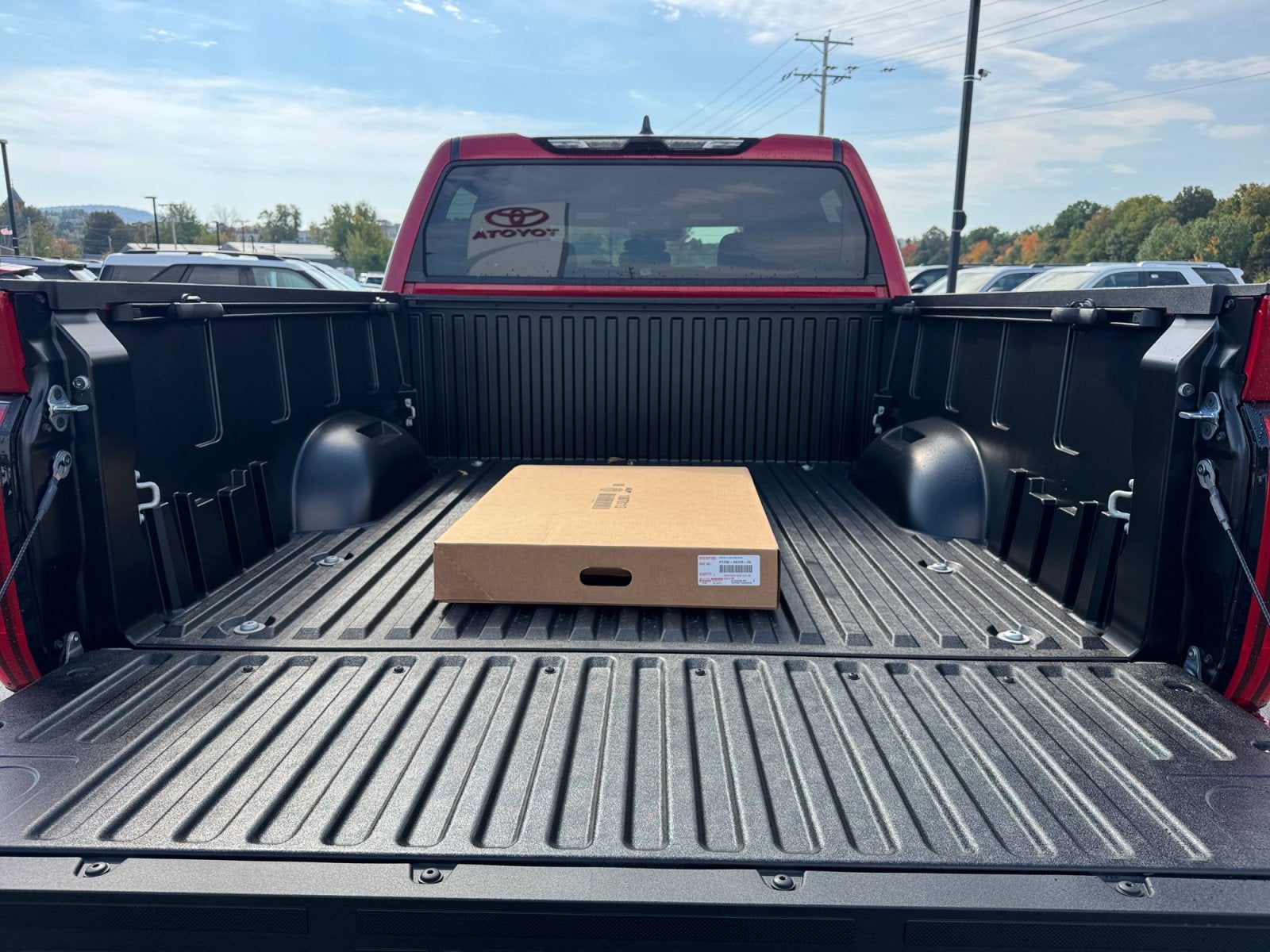 2026 Toyota Tundra SR5 CrewMax 5.5' Bed