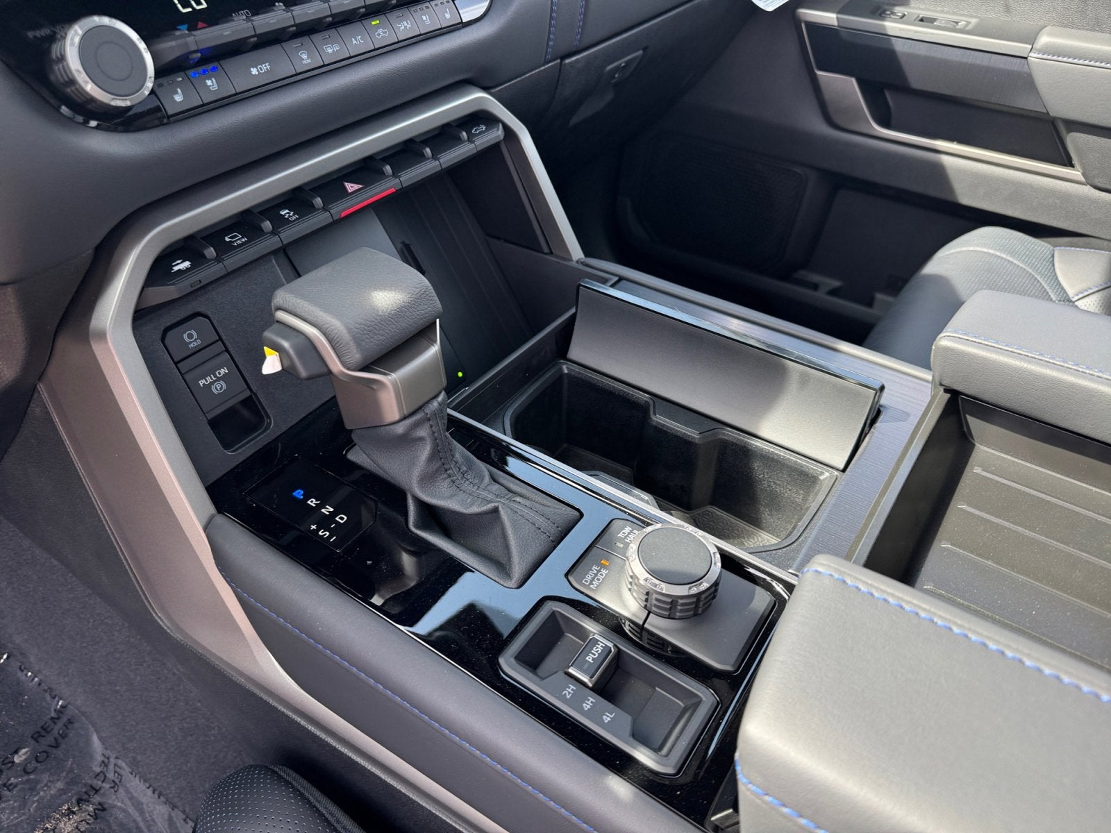 2026 Toyota Tundra Platinum CrewMax 5.5' Bed