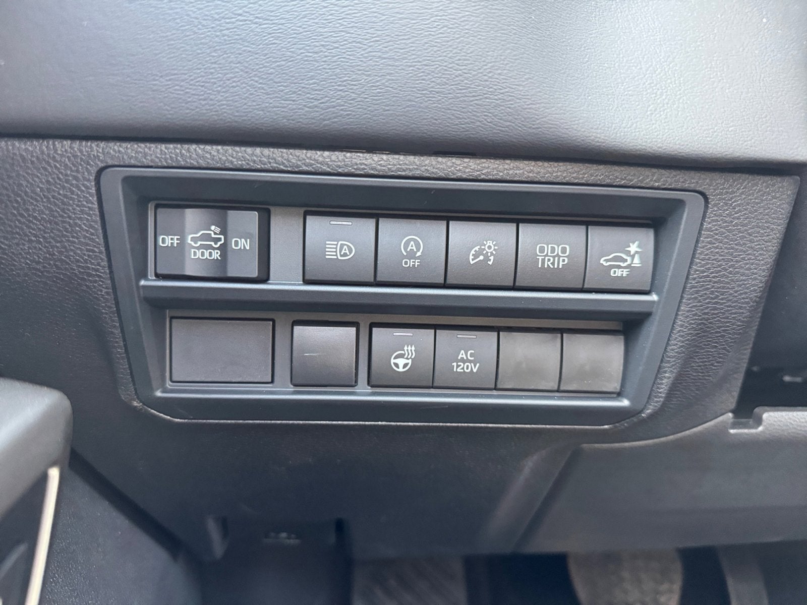 2026 Toyota Tundra Platinum CrewMax 5.5' Bed