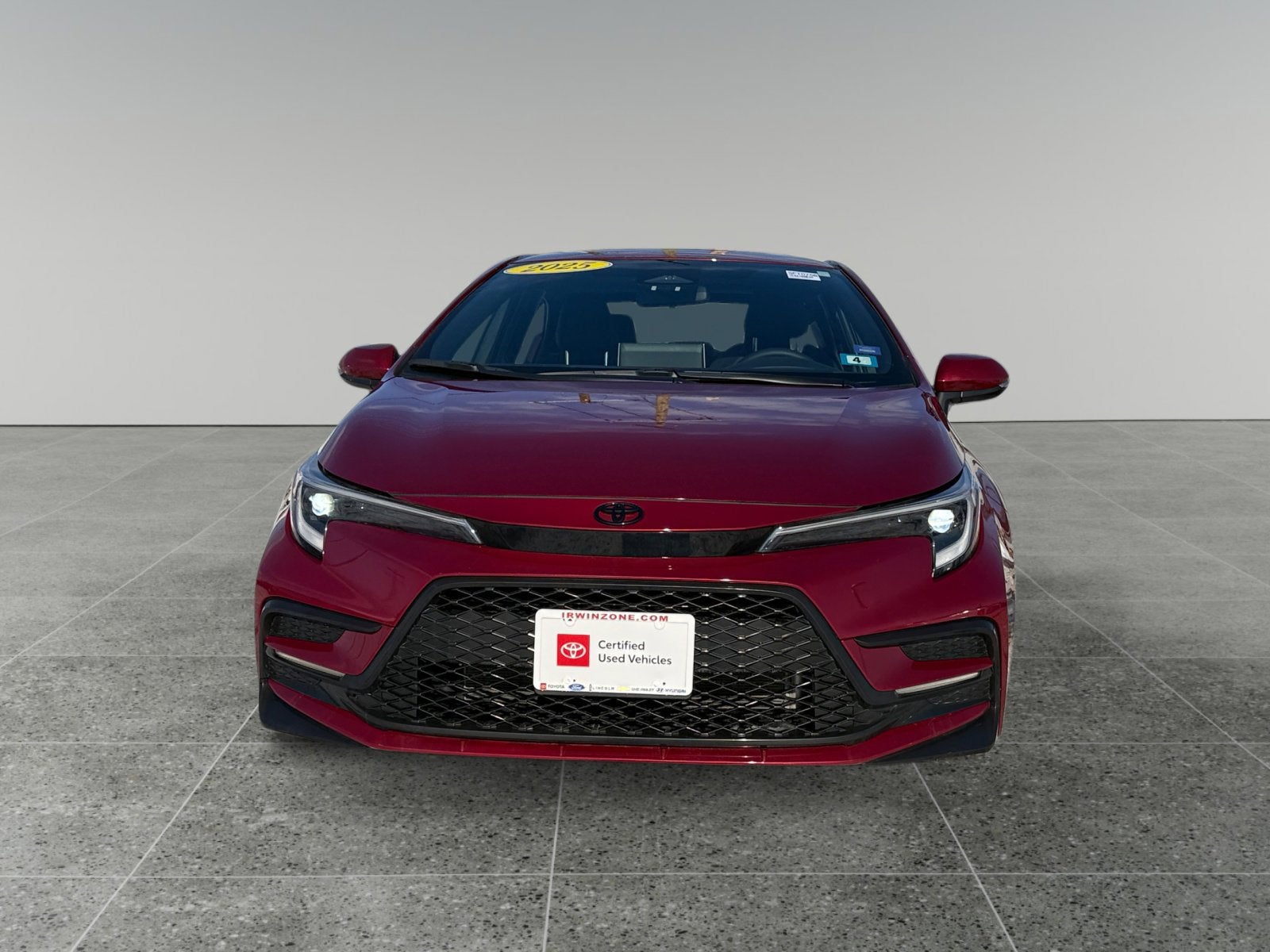 2025 Toyota COROLLA SE