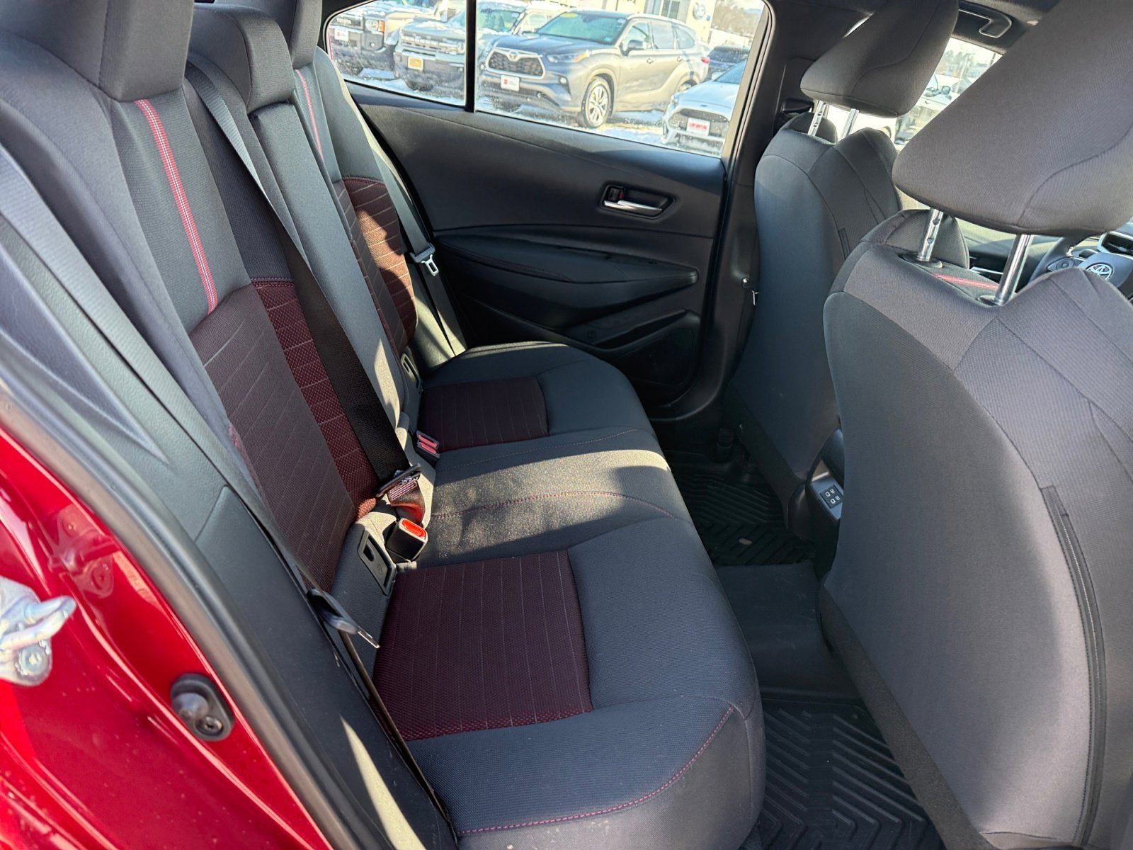 2025 Toyota COROLLA SE