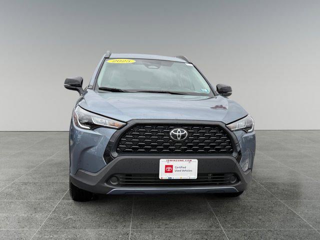 2025 Toyota Corolla Cross LE