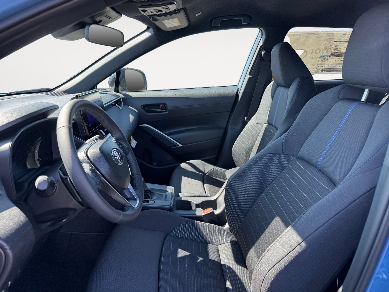 2026 Toyota Corolla Cross Hybrid SE