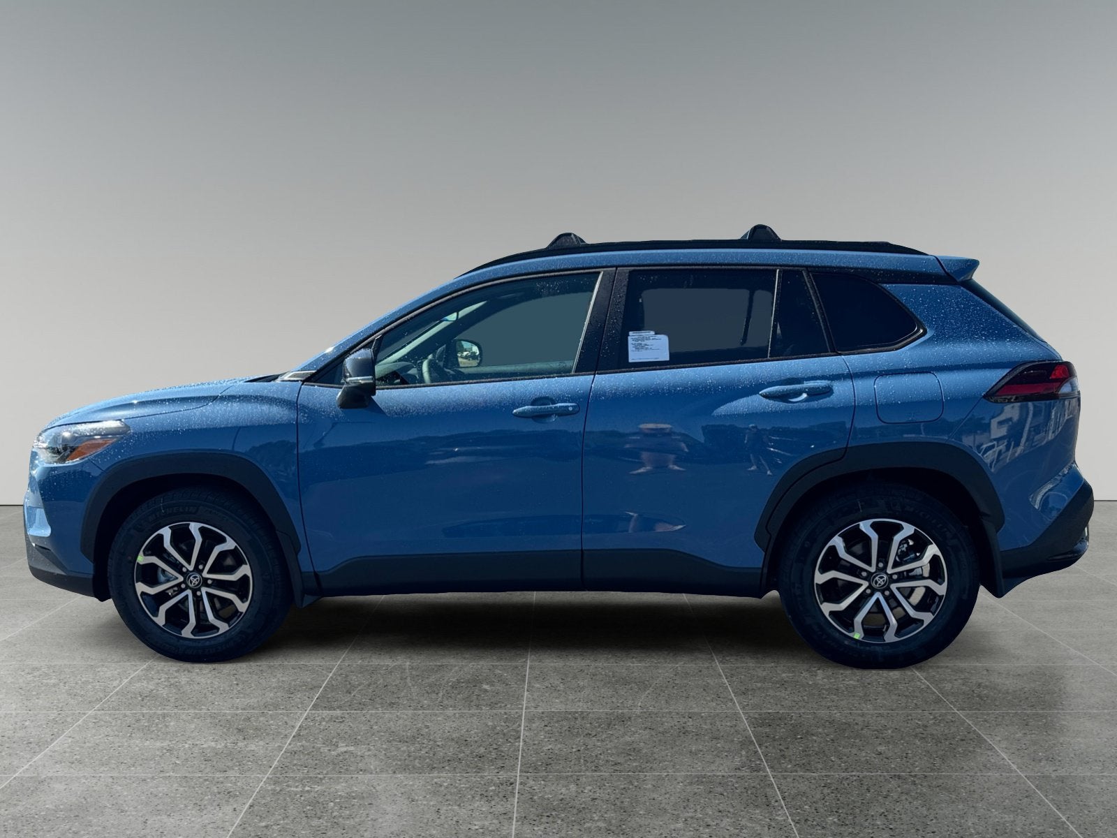 2026 Toyota Corolla Cross Hybrid SE