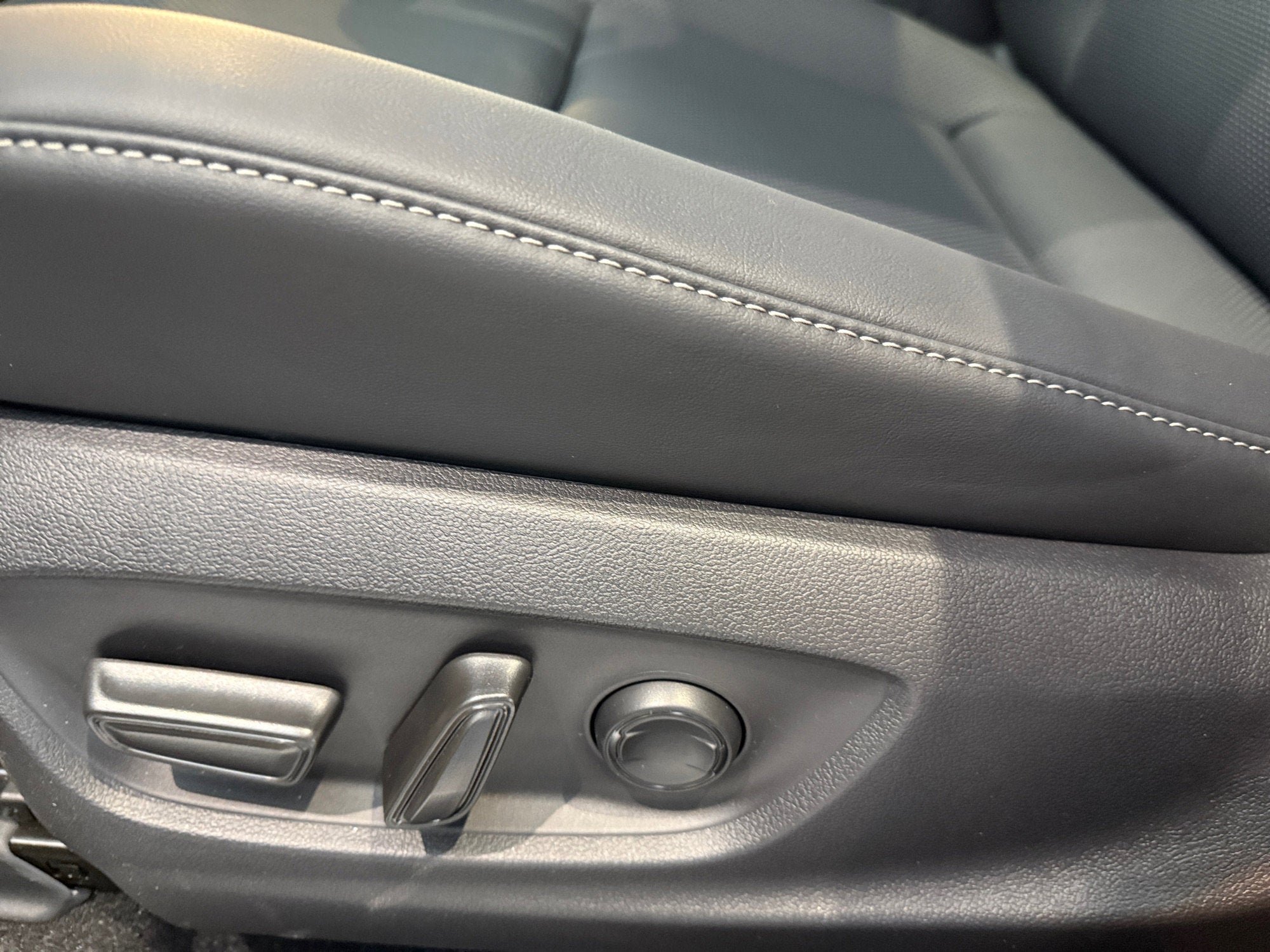 2026 Toyota Toyota Crown Nightshade