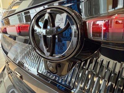 2026 Toyota Toyota Crown Nightshade