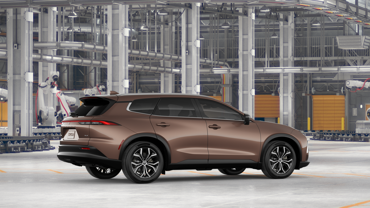 2026 Toyota Toyota Crown Signia XLE