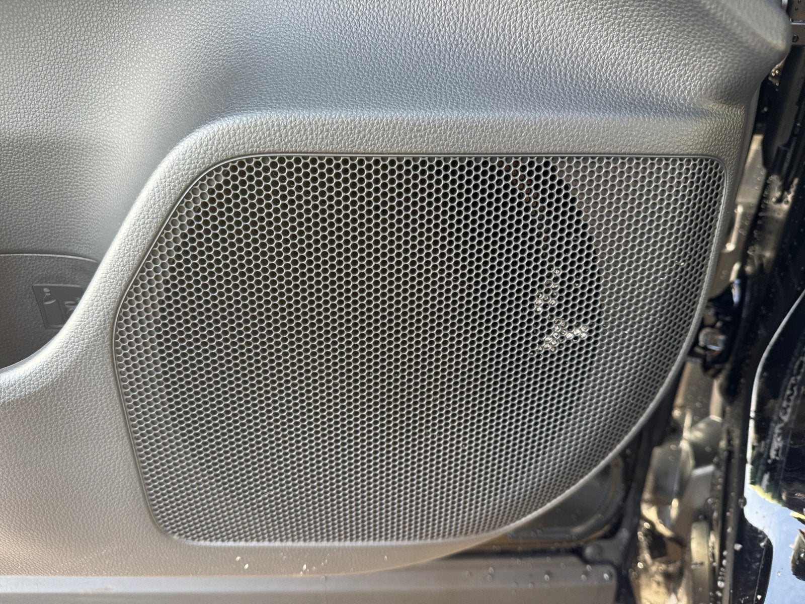 2025 Toyota Toyota Crown Signia Limited