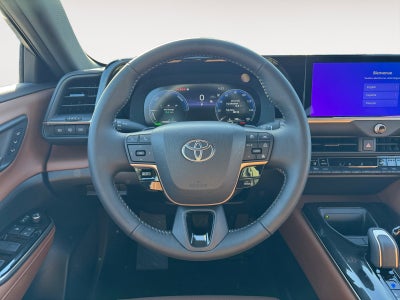 2026 Toyota Toyota Crown Signia XLE