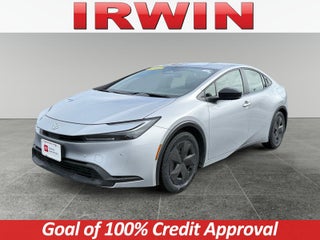 2025 Toyota Prius LE